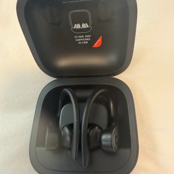 Dr Dre Other - Dr Dre Power Beats wireless headphones
